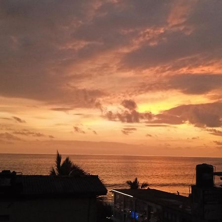Top Sea View Guest Mirissa Bagian luar foto
