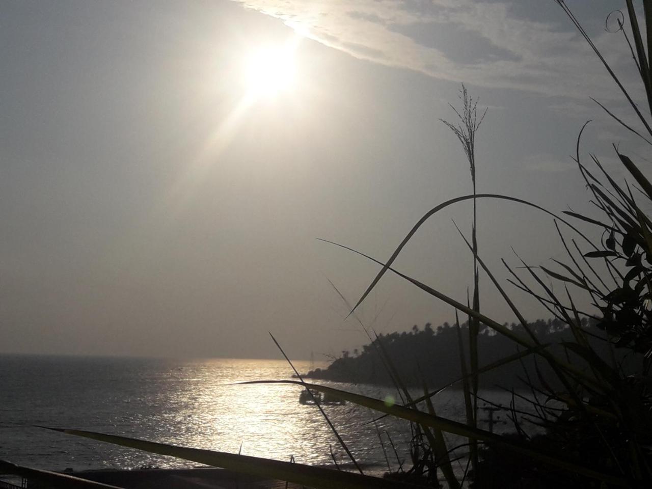 Top Sea View Guest Mirissa Bagian luar foto
