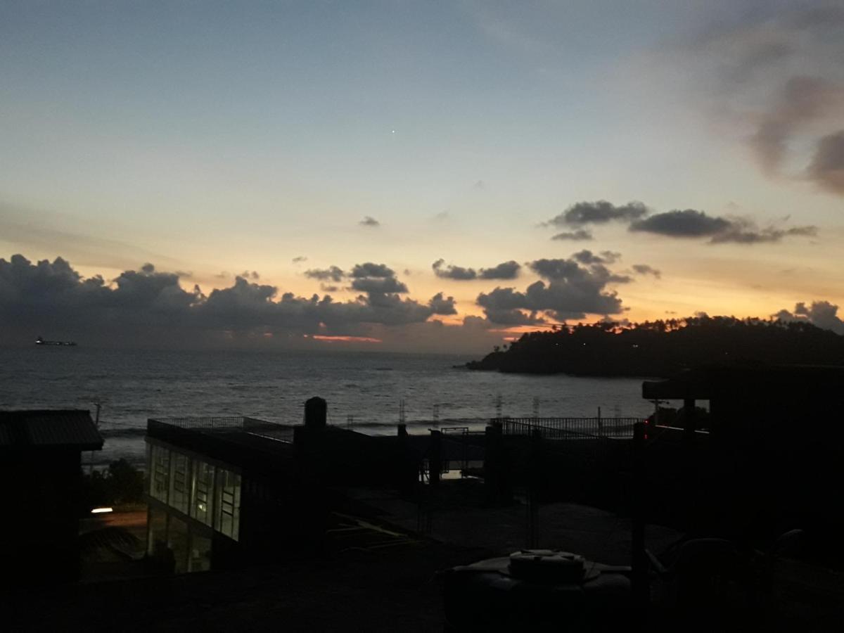 Top Sea View Guest Mirissa Bagian luar foto