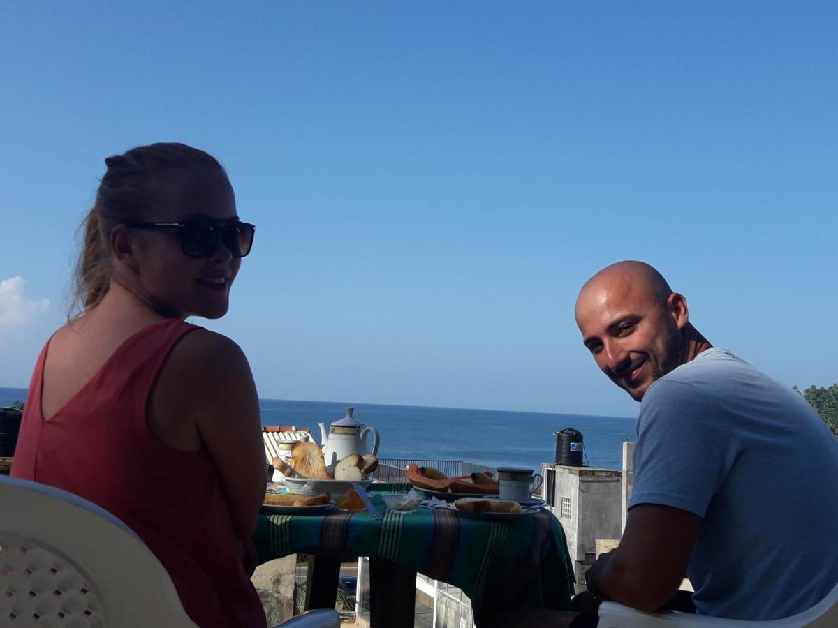 Top Sea View Guest Mirissa Bagian luar foto